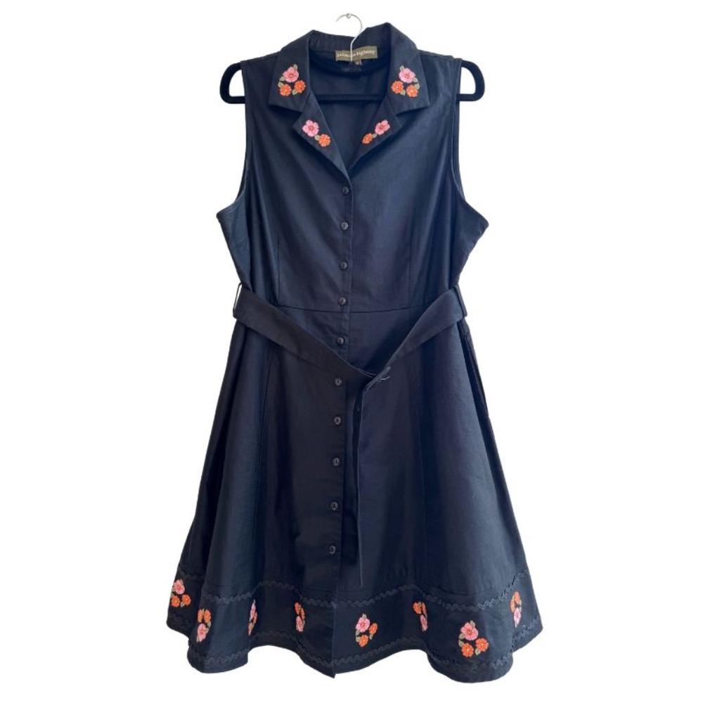 Princess Highway Black Petal Embroidered Sleeveless Collared Dress Size 16
